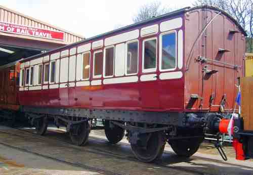 The Midland six wheel carriage